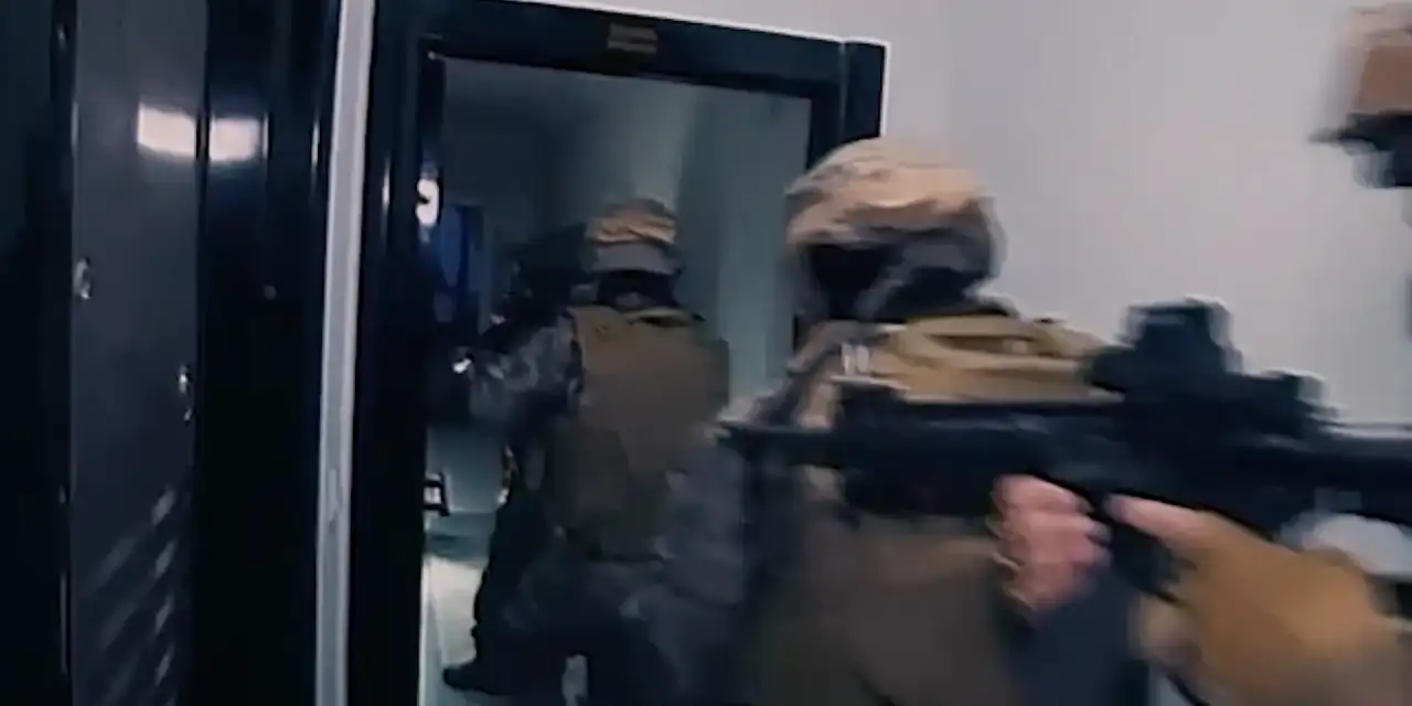 24 ilde 'torbacı' operasyonu: 1 ton uyuşturucu çıktı