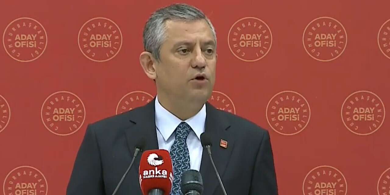 CHP lideri Özgür Özel kürsüde: Şerefli yargı mensuplarımızla birlikte yeniden yükselteceğiz