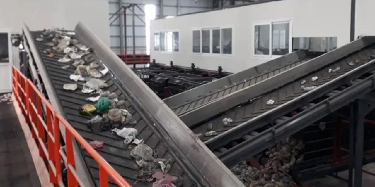 Çöp ayrıştırma bandında yeni doğmuş bebek cesedi bulundu!