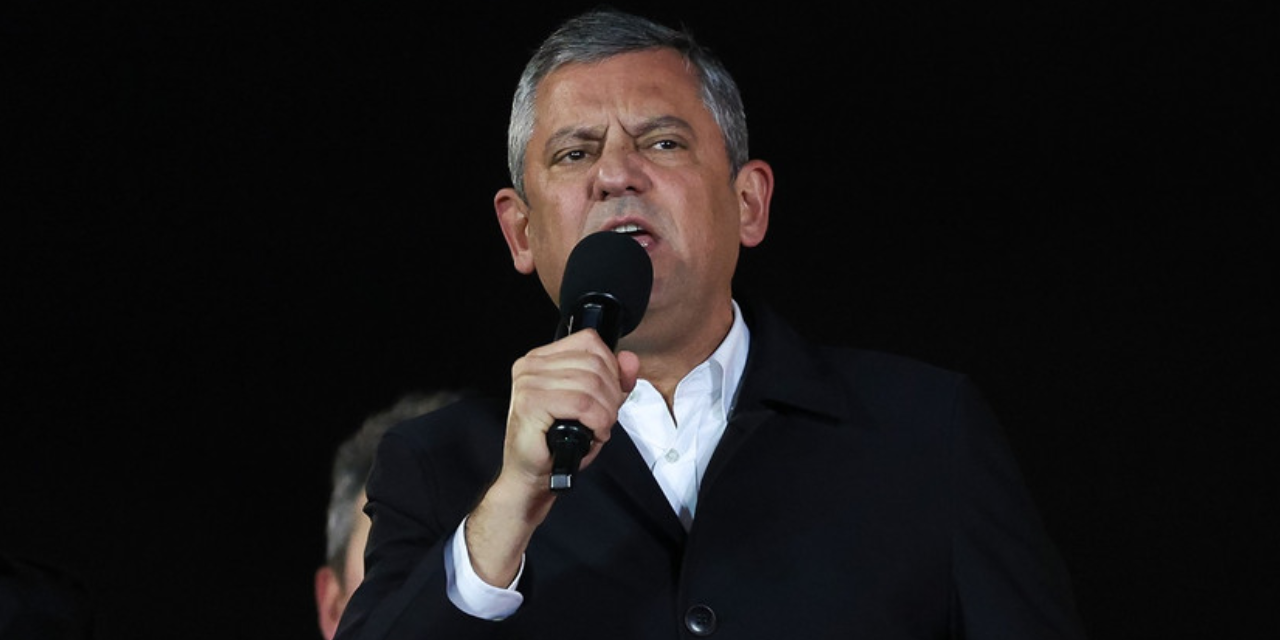 CHP, bölgesel mitinglere başlıyor: Özgür Özel, Adalar'da '19 Mart' için çağrı yaptı