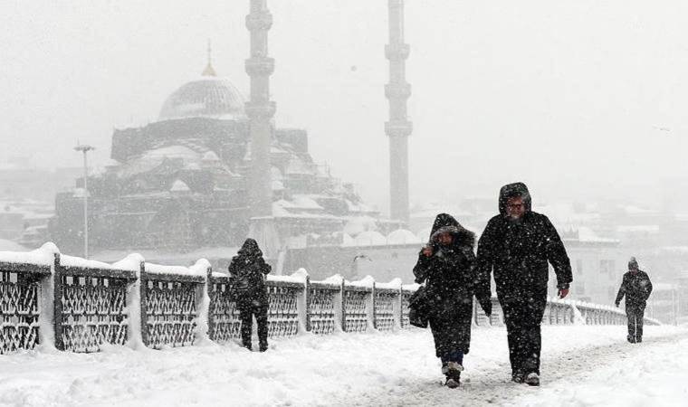 İstanbul'a kar ne zaman yağacak? Tarih yine değişti
