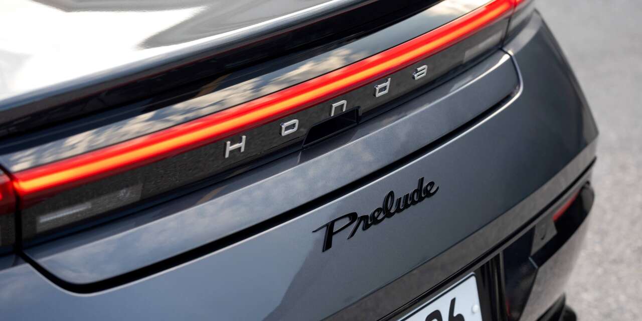 Emre Özpeynirci paylaştı: Efsane geri dönüyor!