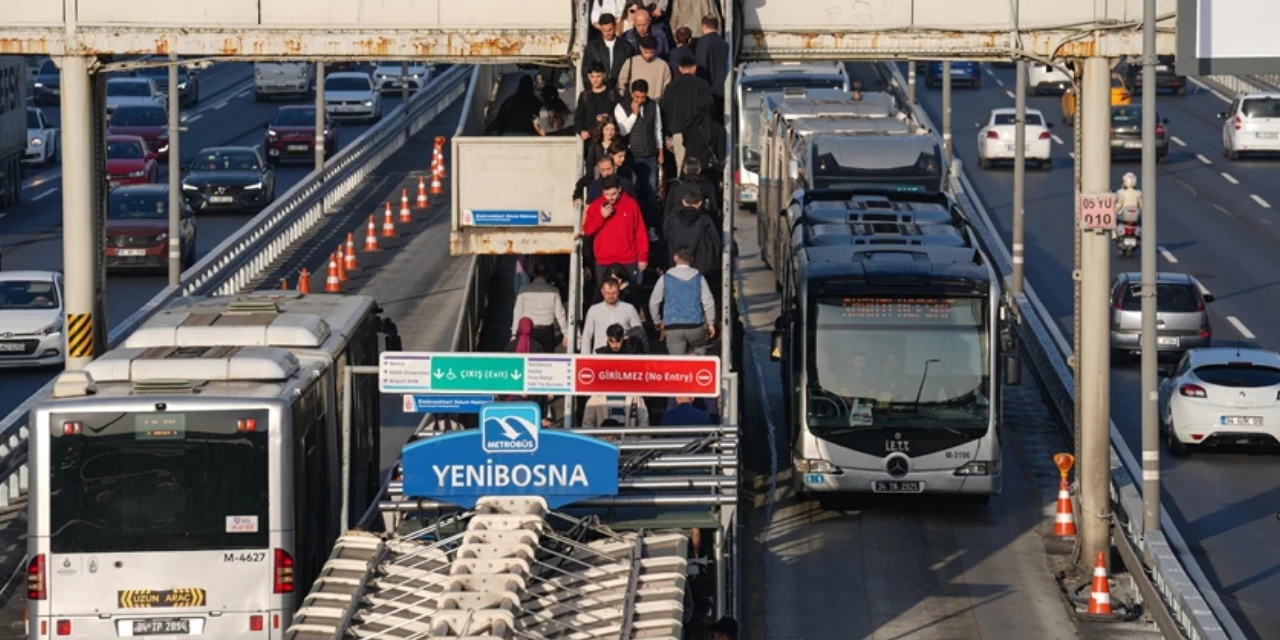 İBB Meclisi'nden geçti: İstanbul'da toplu ulaşıma yüzde 20 zam