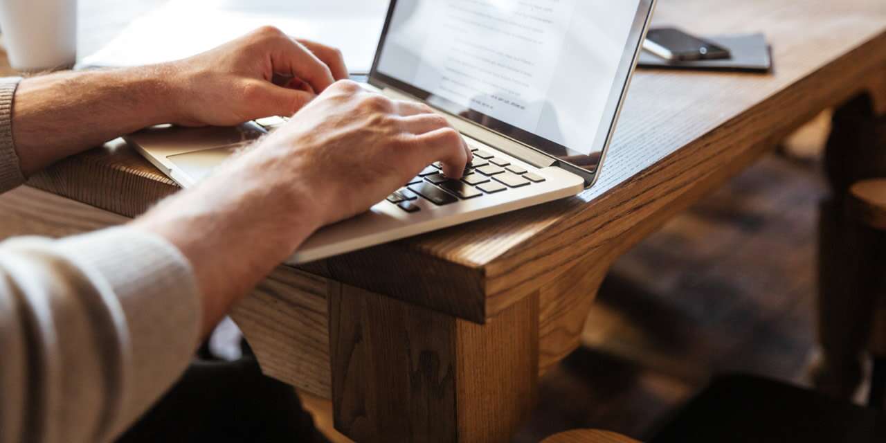 İş kanununa göre uzaktan çalışanların hakları: Elektriği ve suyu kim ödemeli?