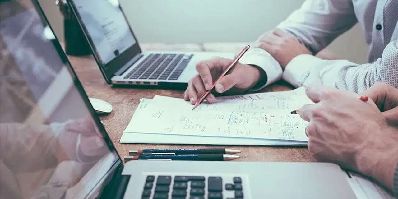 Sözleşmeliye kadro yolu açıldı: Kim, hangi memur kadrosuna geçecek?