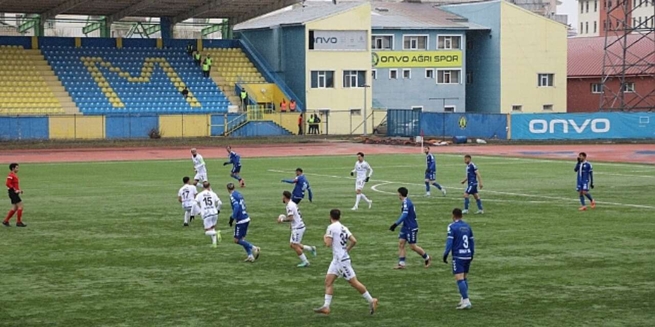 TFF’den Ağrı’ya anons cezası