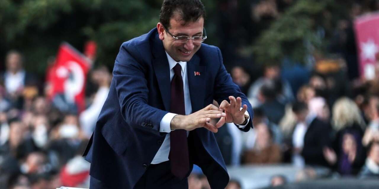 İmamoğlu'ndan 14 Şubat mesajı: Dayanışma sevgiyi büyütür