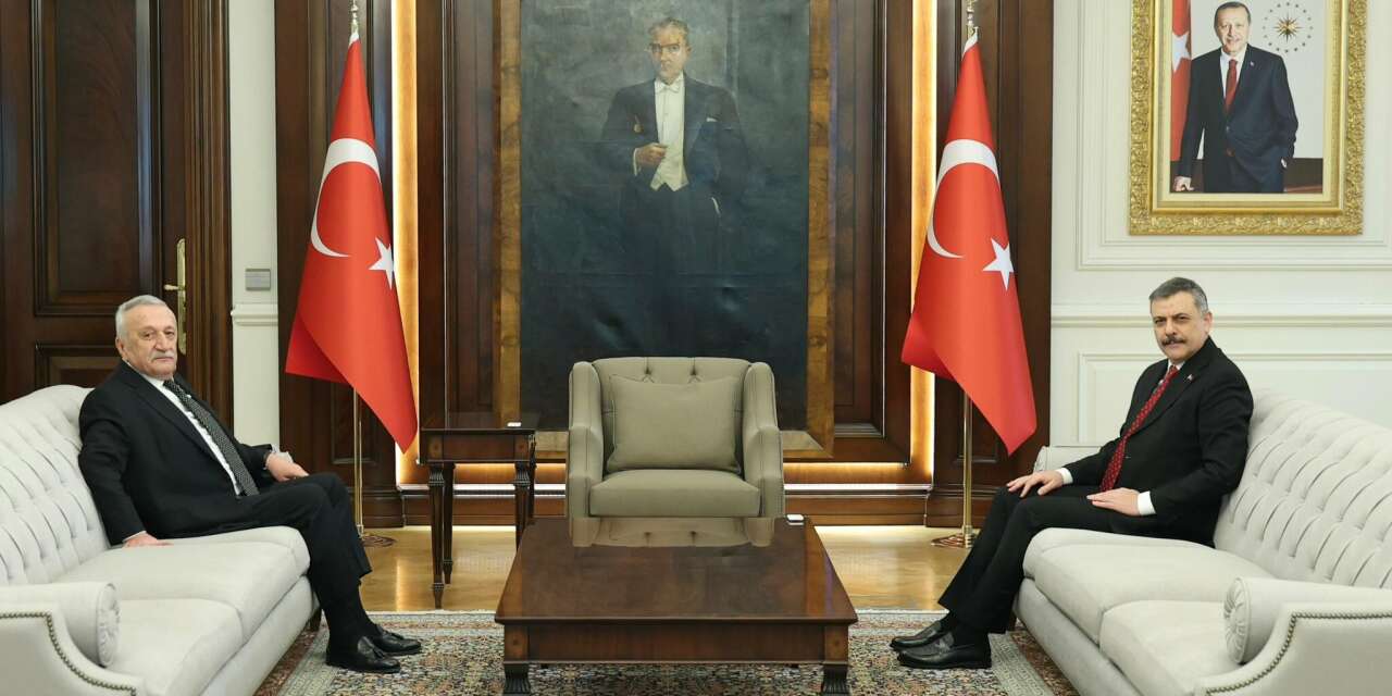 Mehmet Ağar'dan yeni İçişleri Bakanı Çiftçi'ye hayırlı olsun ziyareti