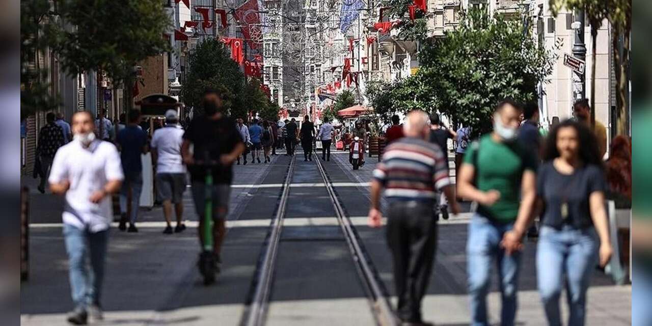 İstanbul'dan kaçış başladı: İşte yeni rotaları