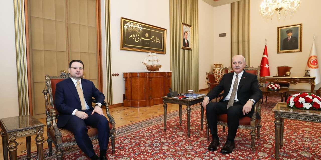 Akın Gürlek, Numan Kurtulmuş'u ziyaret etti