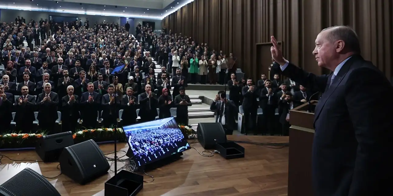 Kırdıkları potlarla gündeme geldiler: AK Parti'de 2 vekile konuşma yasağı getirildi