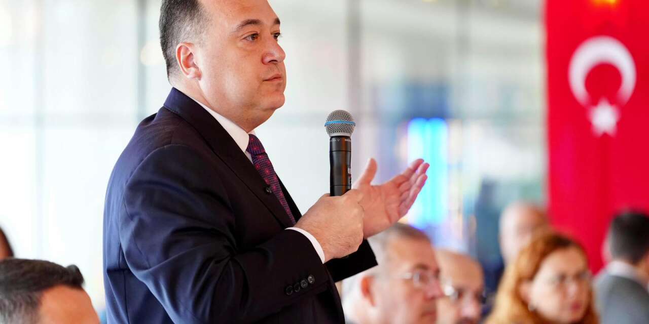 Besim Dutlulu: 15 yıl boyunca çivi çakmamışlar