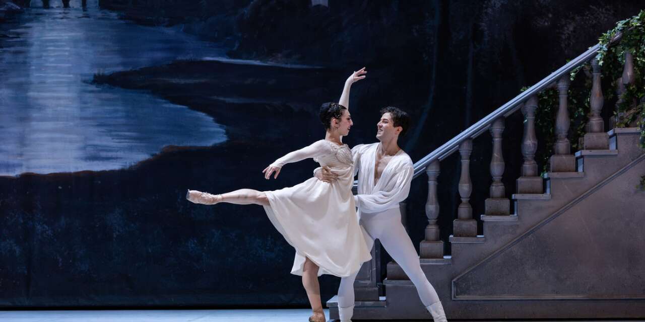Romeo ve Juliet yeniden sahnede: Aşkın en kırılgan hâli AKM’de
