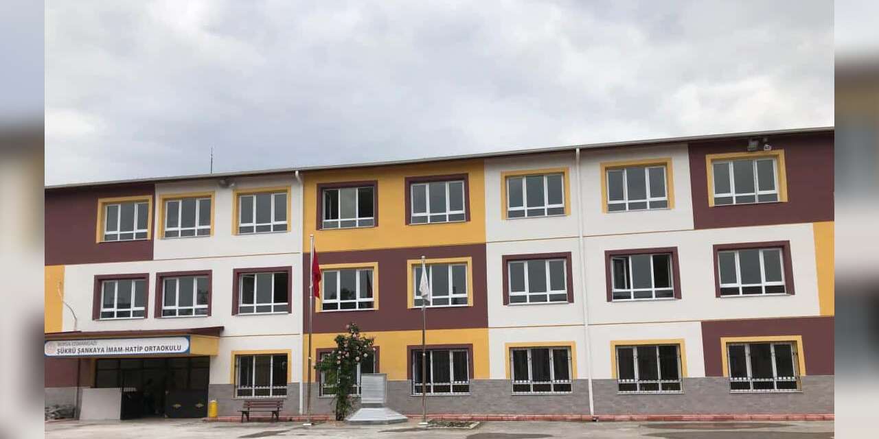 Şükrü Şankaya İmam Hatip Ortaokulu namaz denetimi iddiaları: Eğitim-İş'ten açıklama geldi