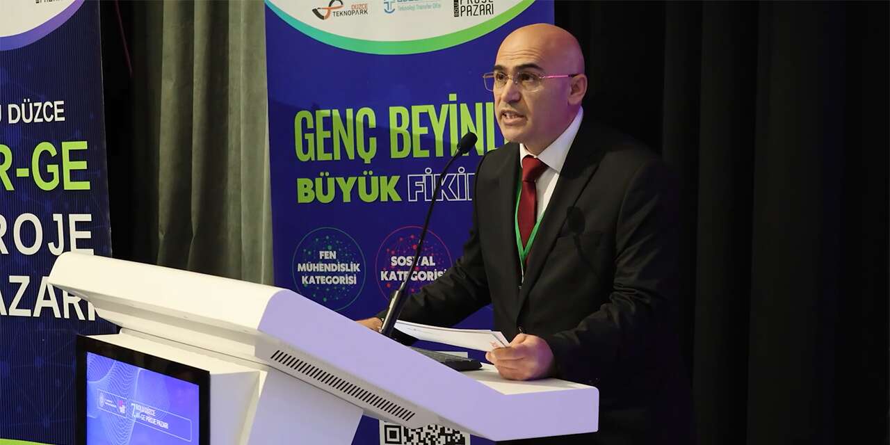 Üniversite 'torpil' iddiası: Dekan suçlamaları reddetti