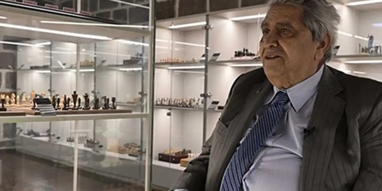 Mansur Yavaş duyurdu: Ünlü iş insanı hayatını kaybetti!