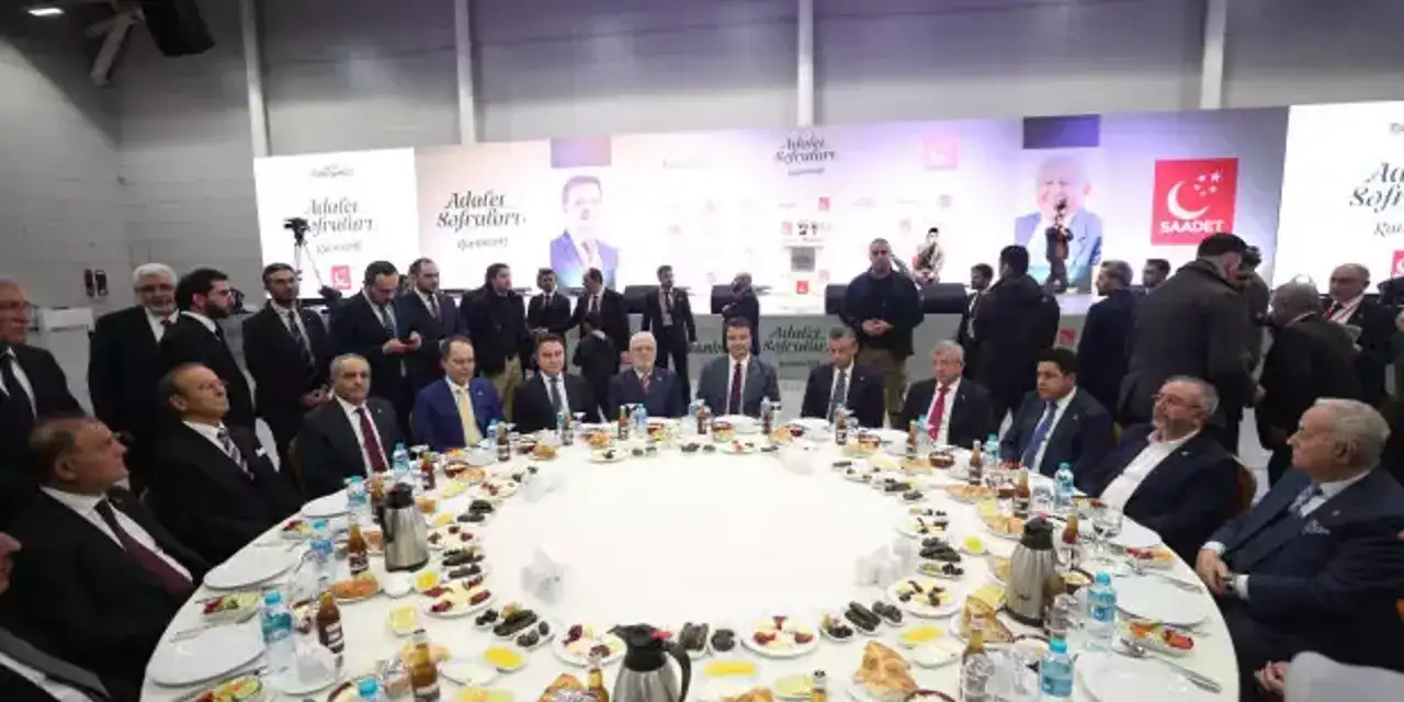 Saadet Partisi'nin iftarındaki İBB iddiasına yanıt: İddia sahiplerinin bu imece ruhunu anlamasını beklemiyoruz