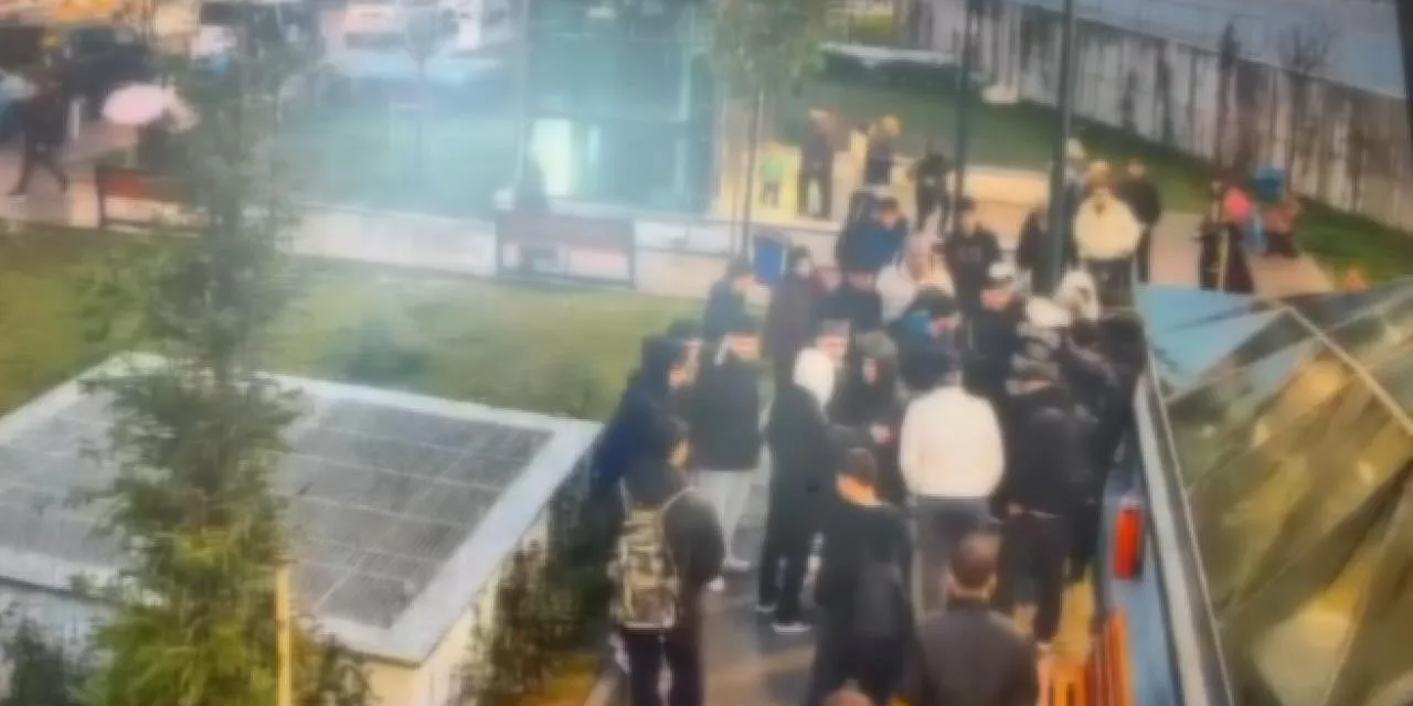 'Çocukları dövmeyin' dedi, 6 yerinden bıçaklandı: Ailesini tehdit edenler tutuklandı