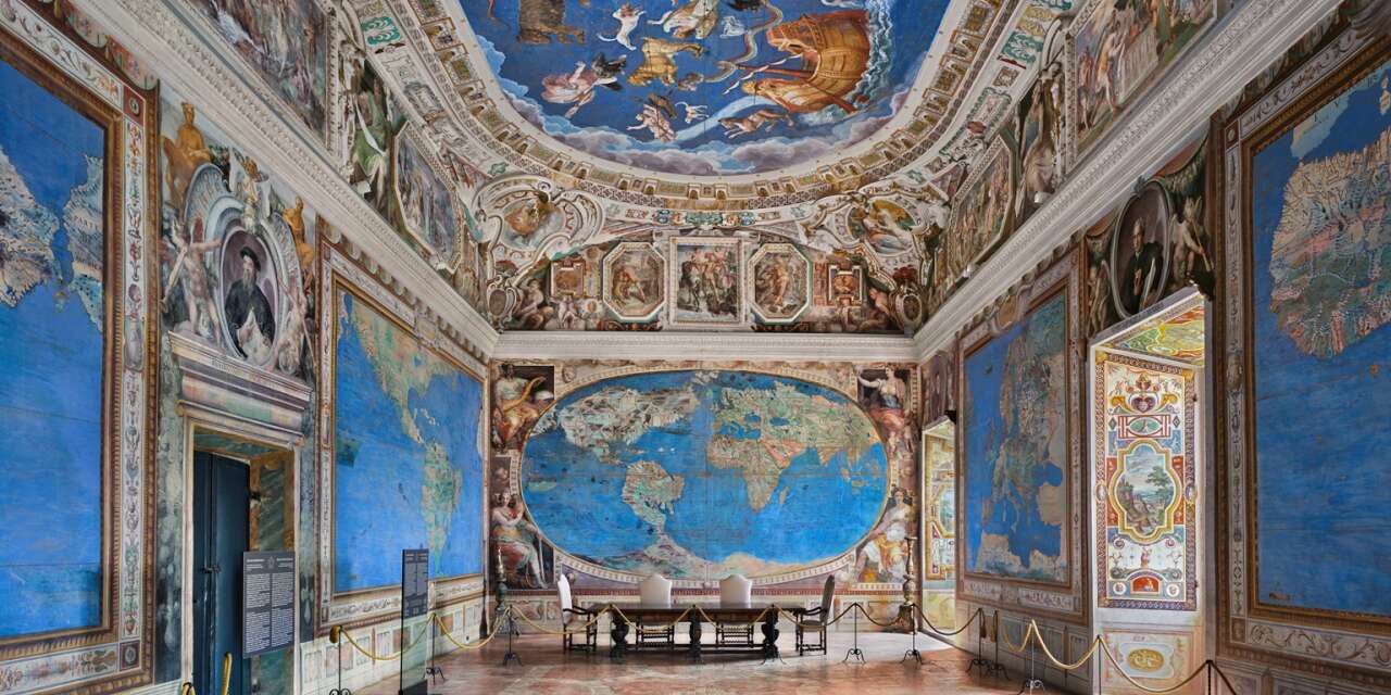 Ayasofya’dan Pantheon’a uzanan kadraj: Ahmet Ertuğ Venedik’te