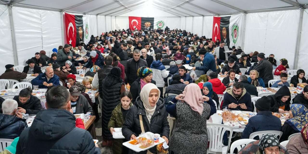 Etimesgut’ta Ramazan sofraları dört noktada kuruluyor