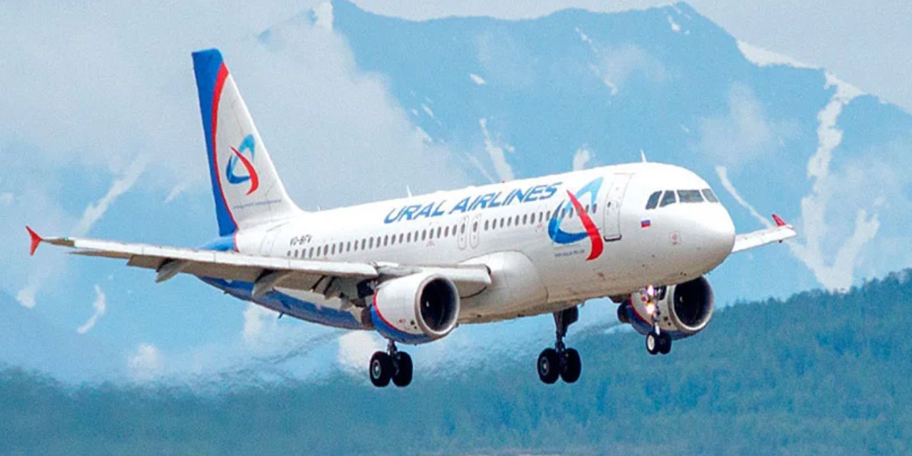 İstanbul'a giden uçakta panik anları: Bir anda alev aldı, bir yolcu yaralandı