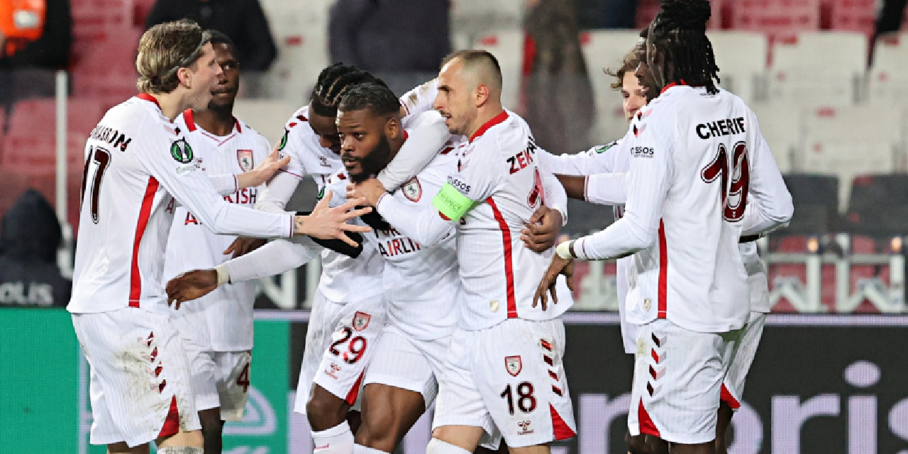 Samsunspor evinde son 16 biletini kaptı!
