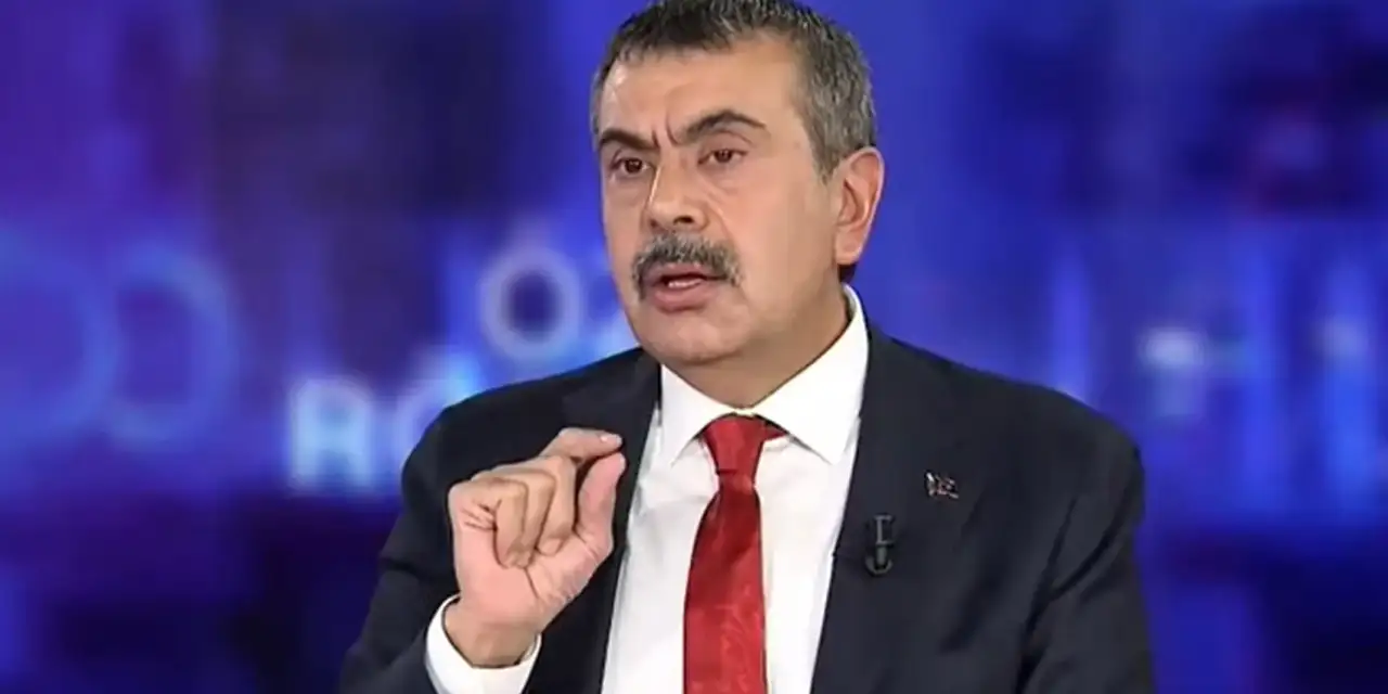 Bakan Tekin'den selefi andı okutulmasına ilk açıklama: Bazı gayri hukuki münferit olaylar yaşanıyor