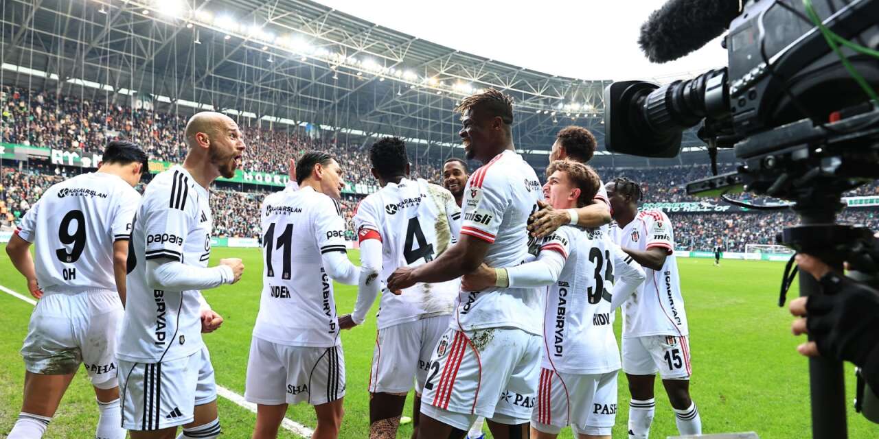 Beşiktaş’ın hovardaca harcadığı puanlara kim yanmasın?
