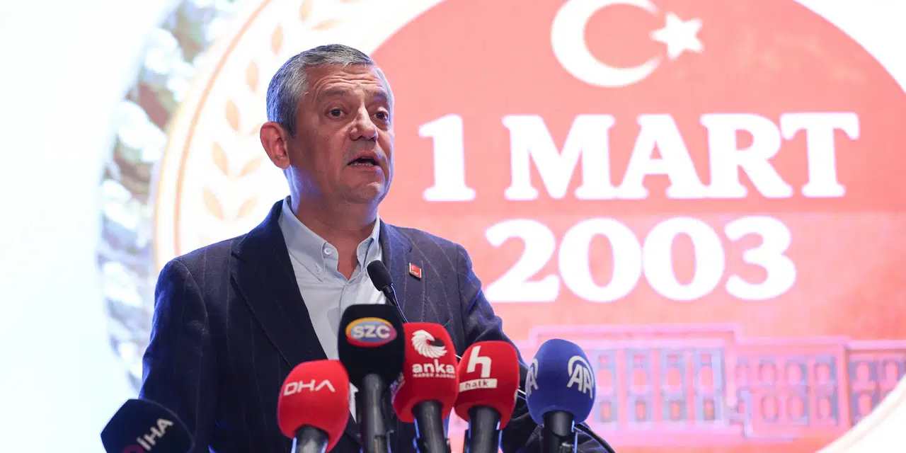 Özgür Özel’den ‘1 Mart tezkeresi’ mesajı: ‘Ne ABD'de AK Parti’de değişen bir şey yok’