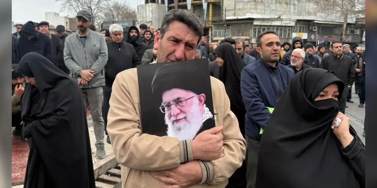 Hameney suikastının perde arkası: CİA nasıl yardım etti?