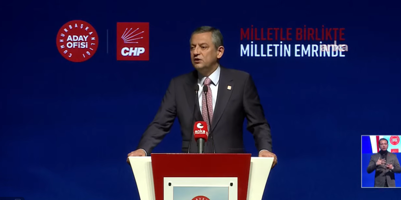 Özgür Özel CHP'nin vaatlerini açıklıyor:  Emekliler, çalışanlar, vergiler ve maaşlar...