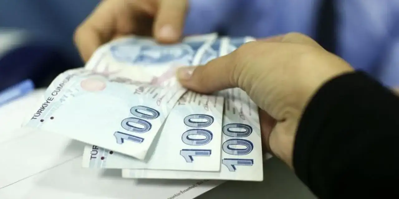 Zamlı bayram ikramiyesi bekleyen emeklilere kötü haber