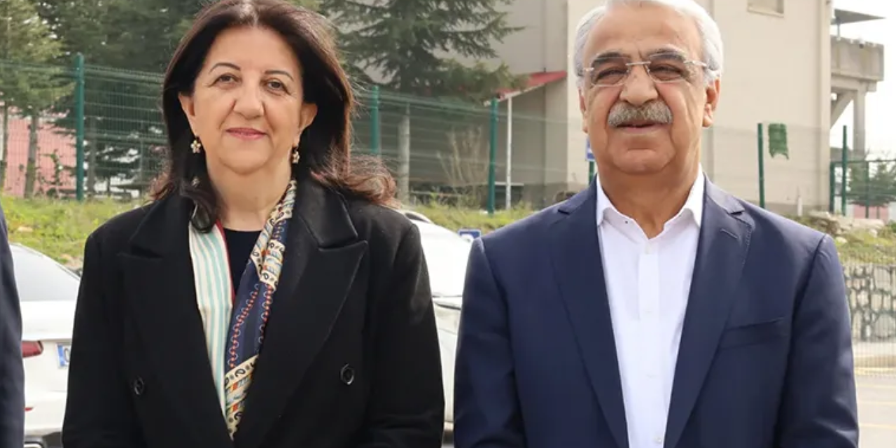 İmralı Heyeti üyeleri, tutuklu Figen Yüksekdağ'ı ziyaret etti