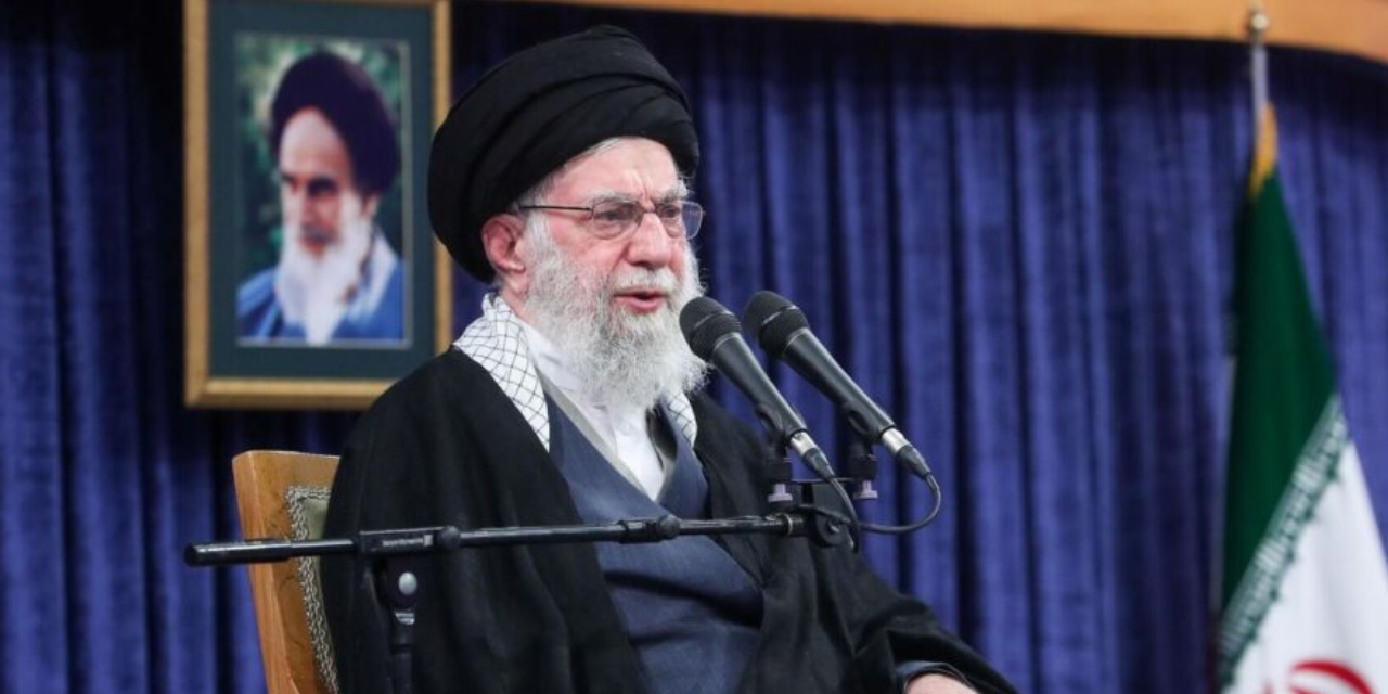 İran basını: Ali Hamaney, Meşhed'de toprağa verilecek