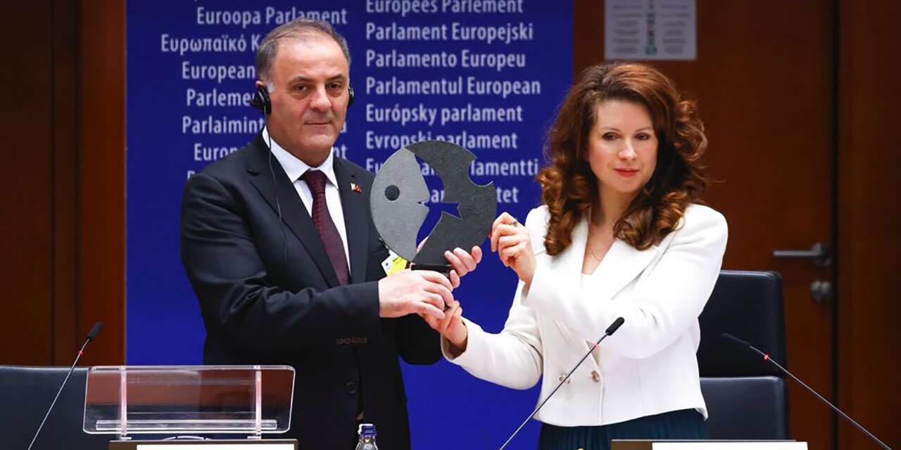 Ekrem İmamoğlu'na Avrupa'dan ödül