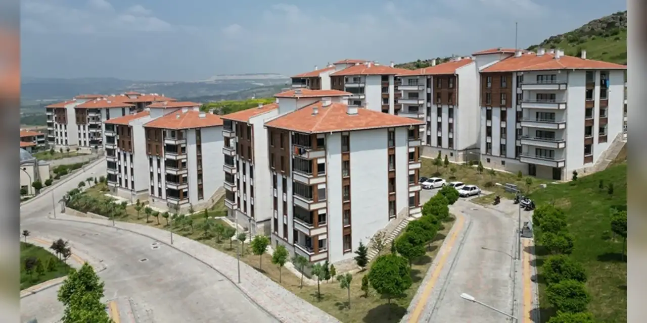 Cumhuriyet tahinin en büyük toplu konutları: 497 konut kayboldu akıbeti belirsiz