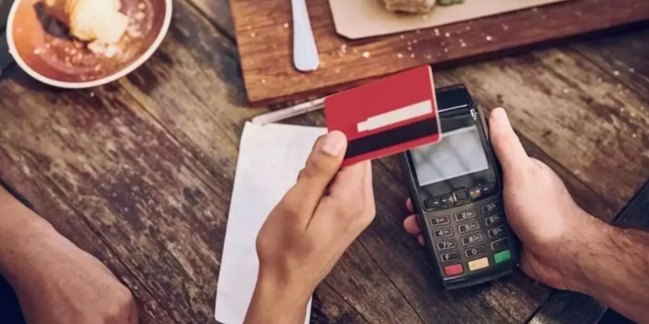 SGK'dan 'yemek' düzenlemesi: 300 TL sınırı çalışanların hesabını değiştirdi