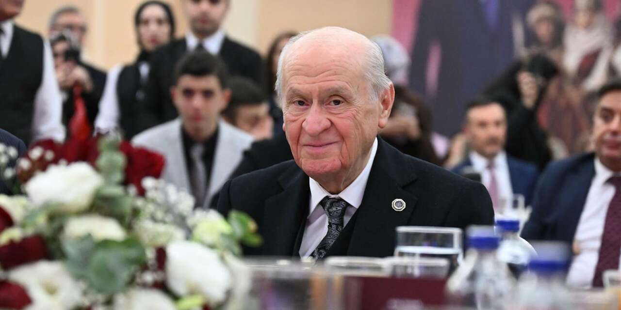 Devlet Bahçeli, Kadınlar Günü programına katıldı