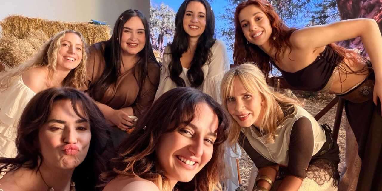 Sezen Aksu'nun 8 Mart için yazdığı şarkıyı 8 kadın sanatçı seslendirdi