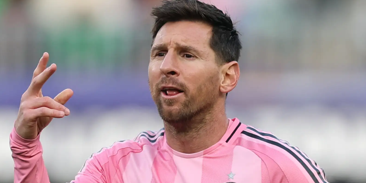 Efsane isim Messi ile ilgili konuştu: 'Her şeyi o engelledi'