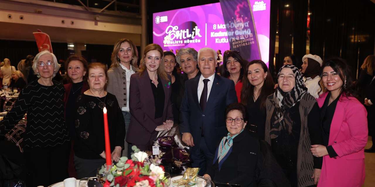 Bozbey kadınlarla iftarda buluştu: “Kadınların hayatın her alanında daha fazla yer alması için çalışıyoruz”
