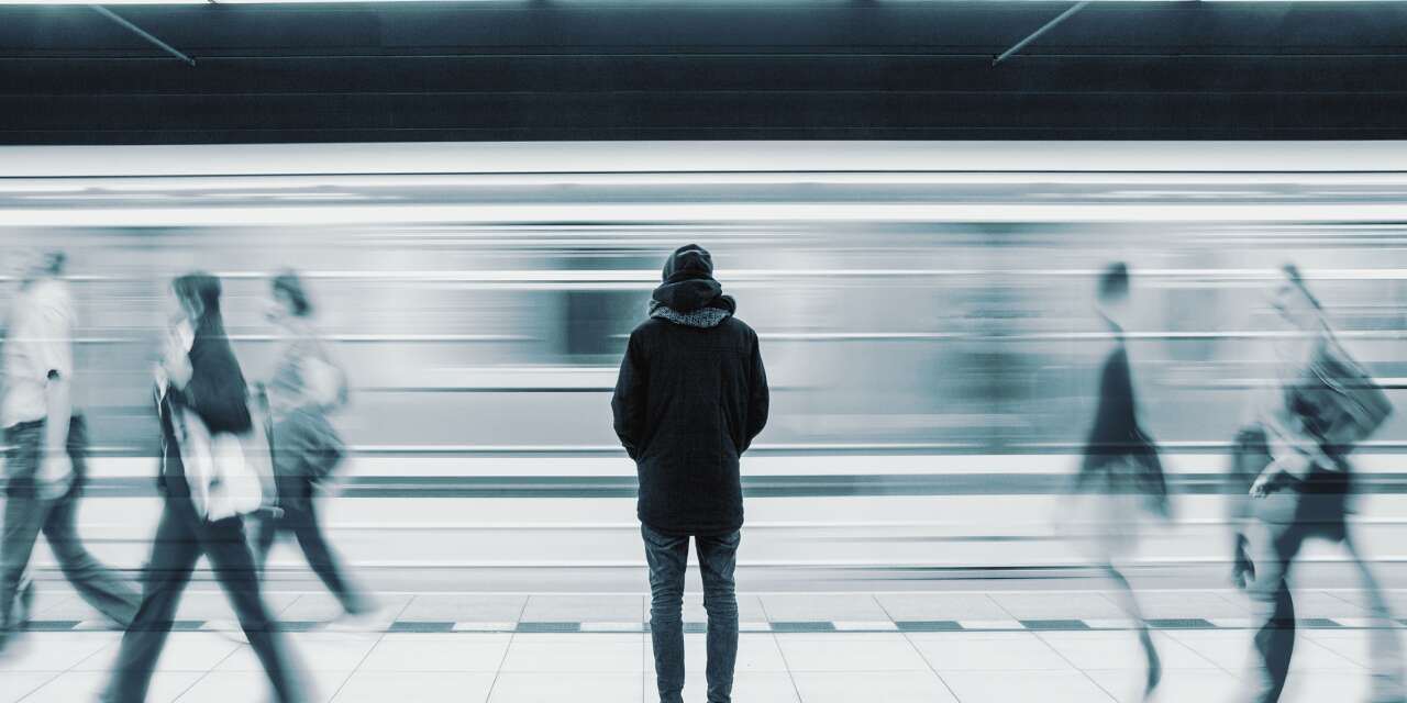 Dünya “yalnızlık salgını” ile karşı karşıya: Türkiye'de yalnız yaşayanlar yüzde 60 arttı