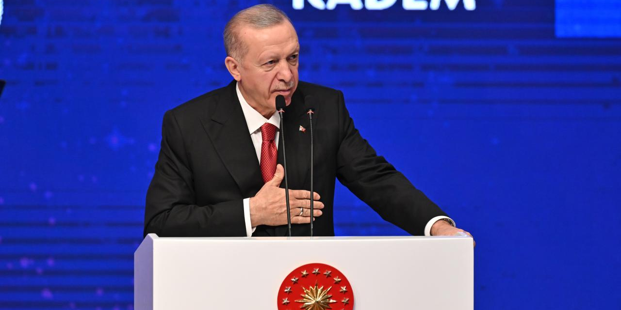 İran'dan Türkiye'ye ikinci füze! Erdoğan'dan 'yanlışta ısrar ve inat etmeyin' uyarısı