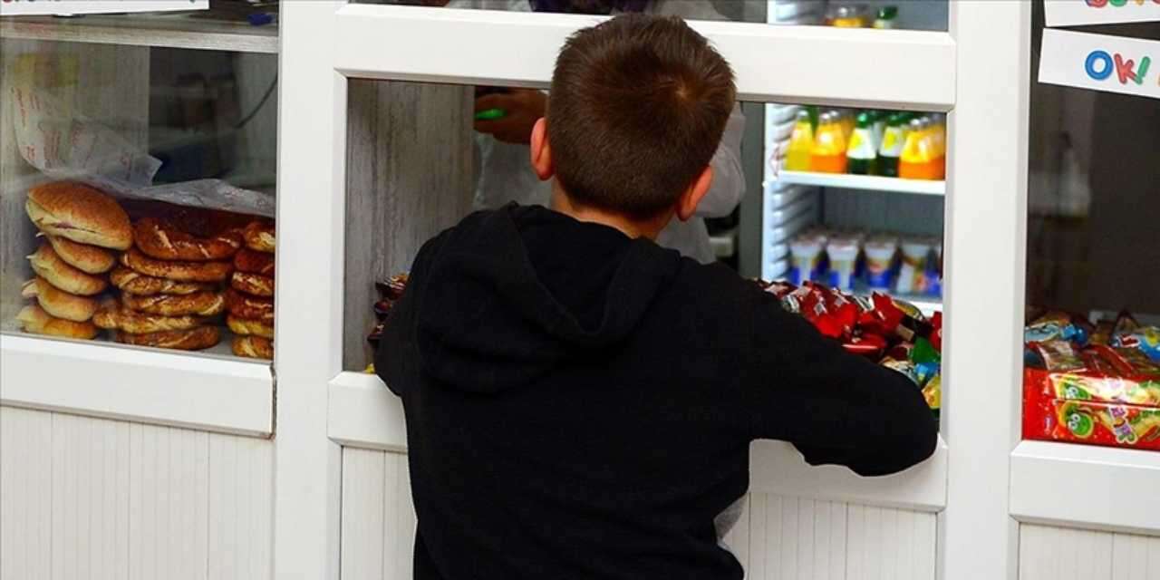 CHP öğün talep etmişti, İstanbul Valisi açıkladı: Çocuklara kantin kart verilecek