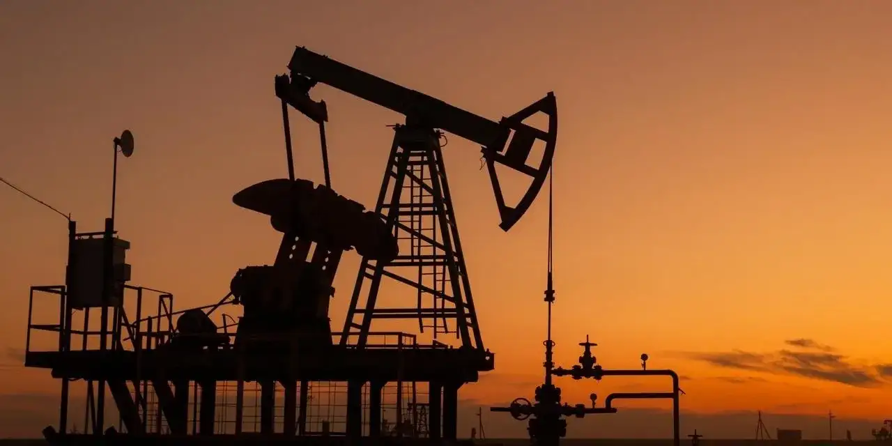 Hürmüz krizinde ABD’den Rus petrolü kararı