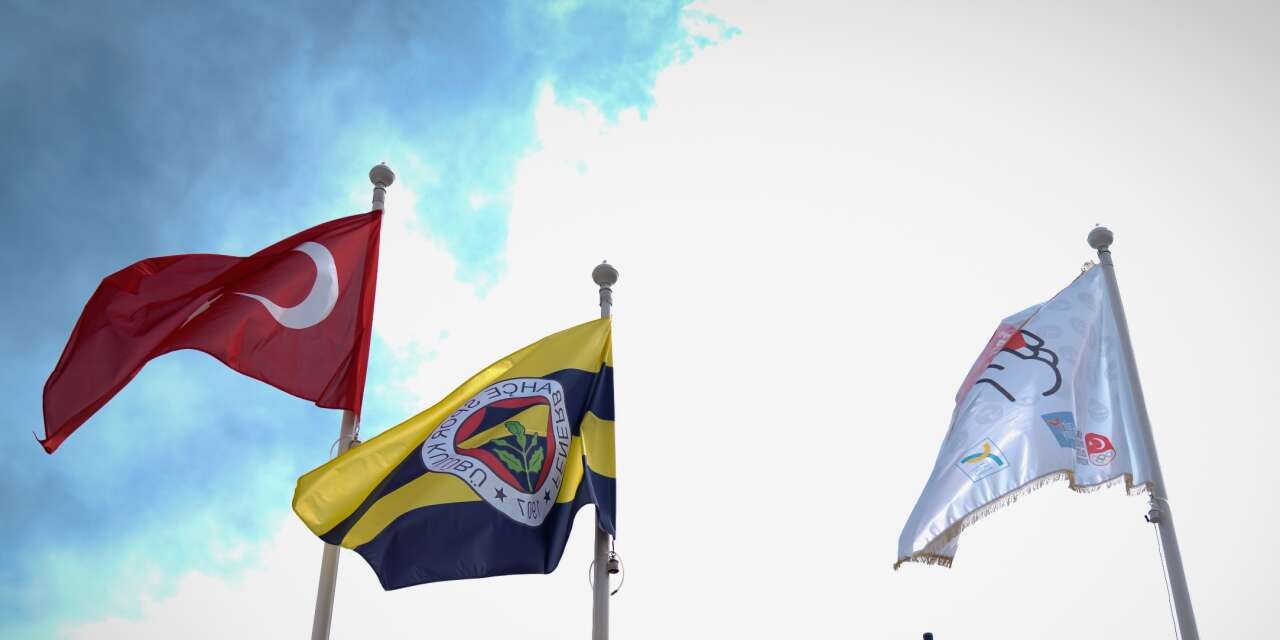 TMOK'tan Fenerbahçe’ye: Fair Play Altın Şeref Bayrağı
