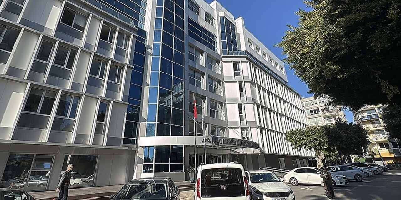 Mersin Büyükşehir Belediyesi'ne operasyonda gelişme: 20 belediye çalışanı daha gözaltına alındı