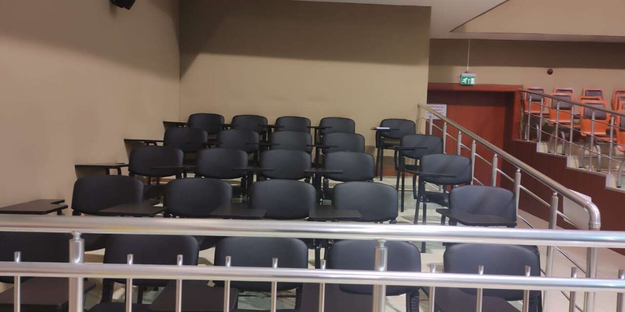 İBB davasında heyet gazeteciliği sınırlamakta kararlı: Bir tel örgü eksik!