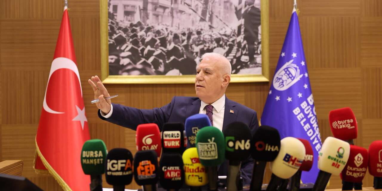 Mustafa Bozbey: 20 senedir yapılmamış hizmetleri yapıyoruz