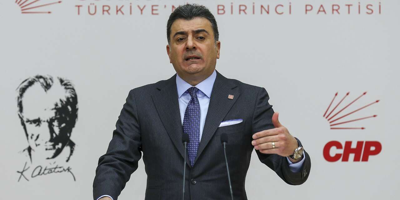 CHP Sözcüsü Zeynel Emre'den Akın Gürlek'e yanıt